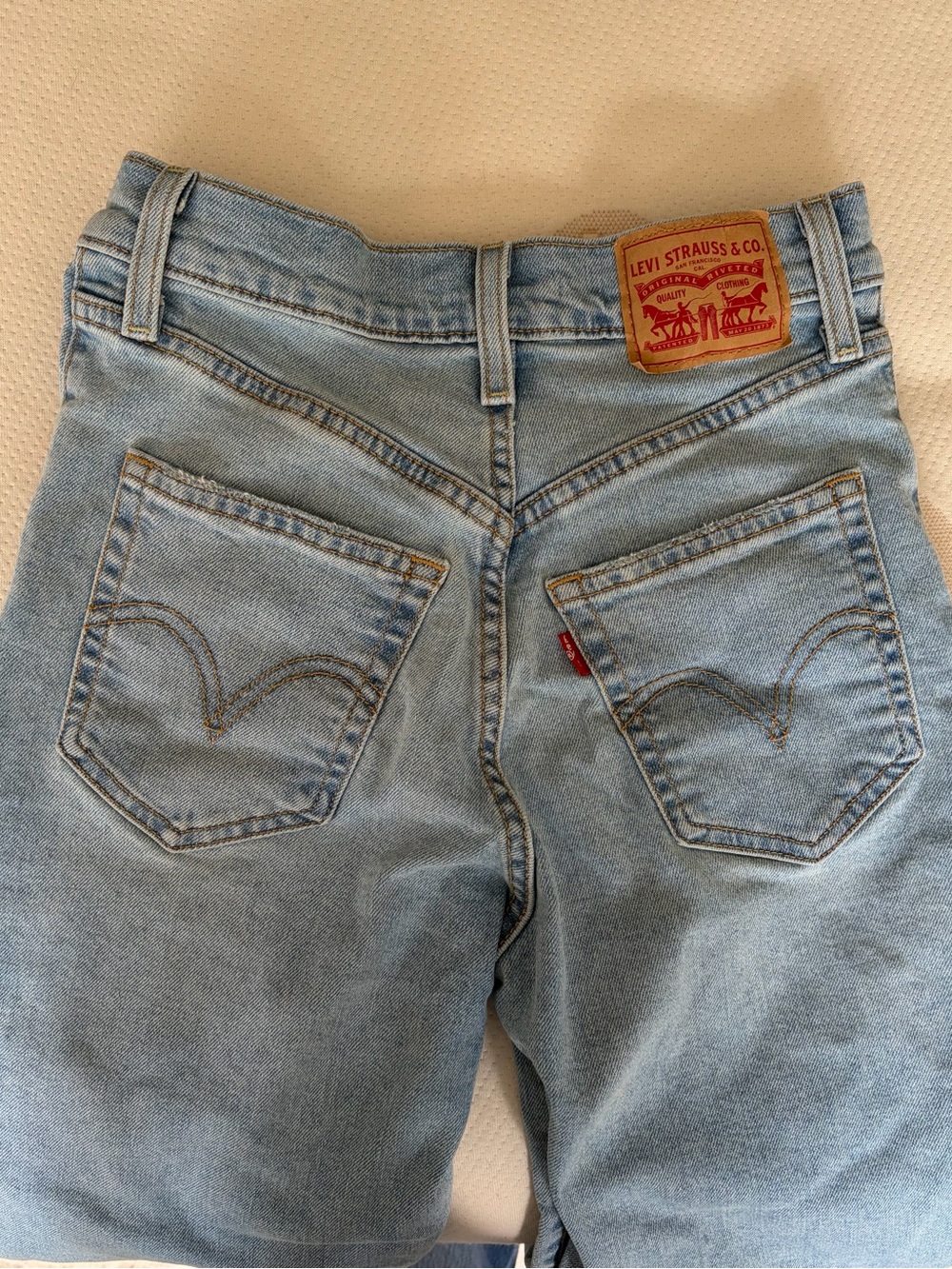Levi's women’s Light Blue Denim Jeans